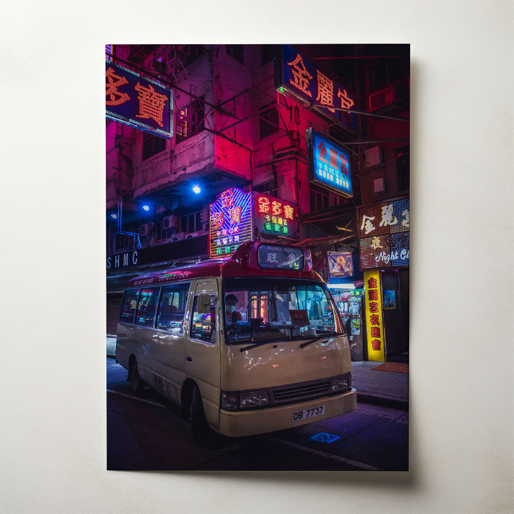 Mong Kok Night Life, photograph by Tom Franklin De Waart